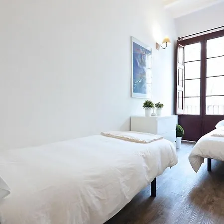 The White Flats Sant Antoni * Barcelona