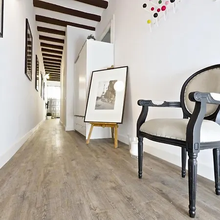 The White Flats Sant Antoni Appartement